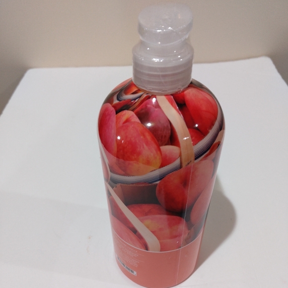 NEW HOMEWORX, Harry Slatkin & Co., Farmstand Peach Hydrating Body Wash 34 Oz - Picture 5 of 6